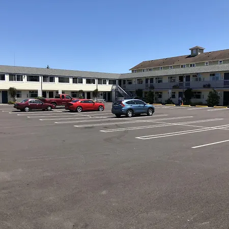 Super 8 By Wyndham Florence Or-2