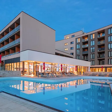 Garden Suites Park Plava Laguna-2