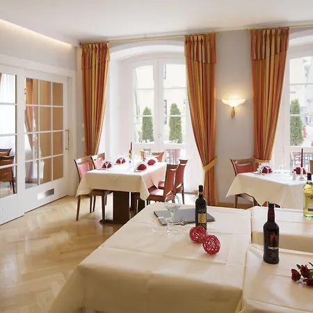 Hotel Weisses Ross-2