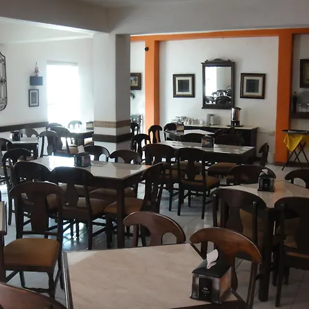 Hotel Maria Jose-3