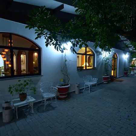 Biazi Paradise Hotel-3