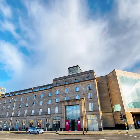 Leonardo Hotel Edinburgh Haymarket-3