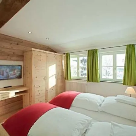 Hotel Hirsch-2