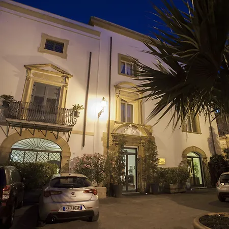 Hotel Palazzo Brunaccini-2