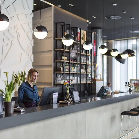 Park Inn By Radisson Leuven-3
