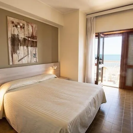 Hotel Scacciapensieri-2