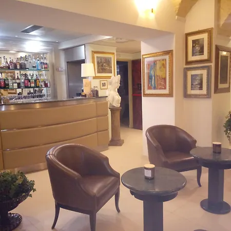 Hotel Vittorio Emanuele-2