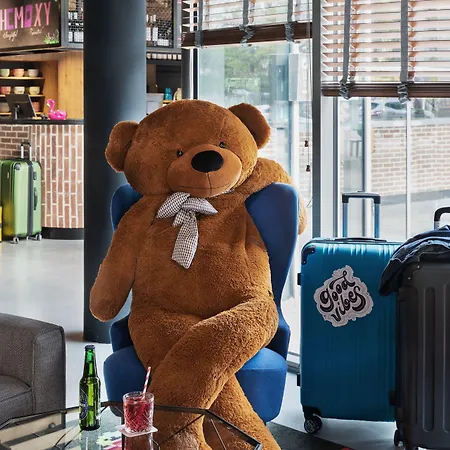 Moxy Amiens-3