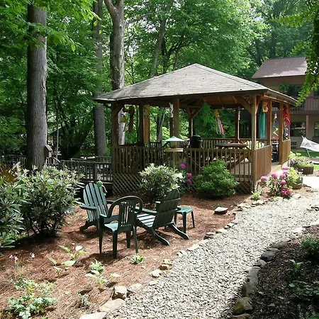 Jonathan Creek Inn-3