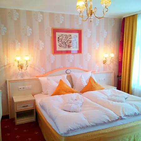 Alexa Hotel-2