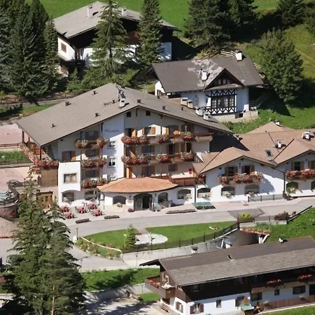 Alpine Touring Hotel-Petfriendly-2