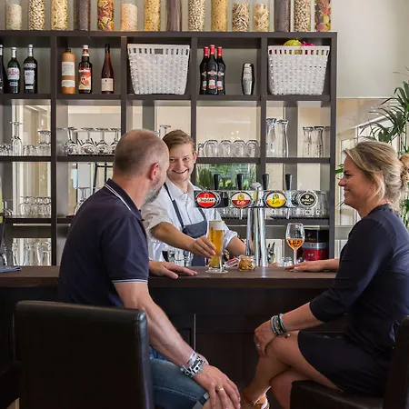 Strandhotel Bos en Duin-2
