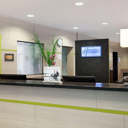 Holiday Inn Express Augsburg By Ihg-3