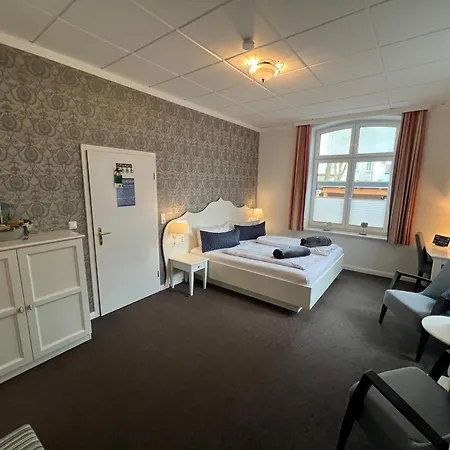 Hotel Strandvilla Janine-3