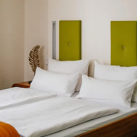 Hotel Global Inn-3
