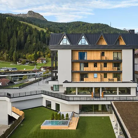Berghotel-3