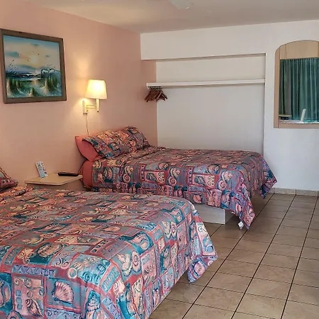Caprice Motel - Wildwood-3