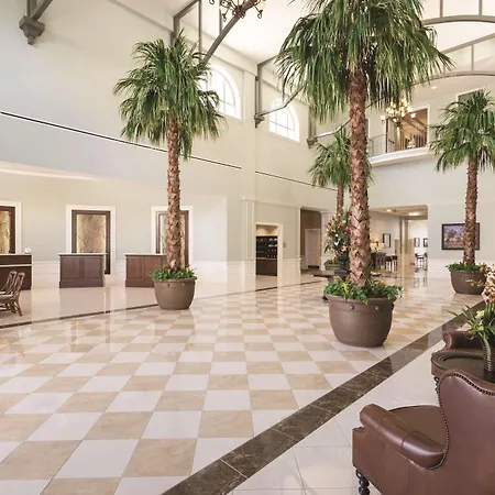 Embassy Suites Savannah Historic District-3