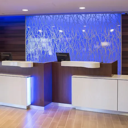 Fairfield Inn & Suites By Marriott Hershey Chocolate Avenue-2