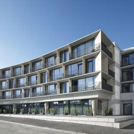 Waveboard Hotel & Boardinghouse-3