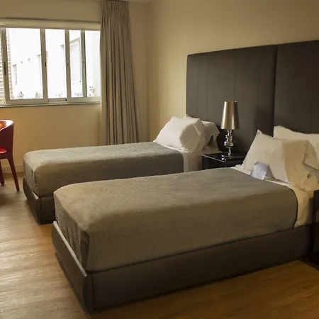 Regency Way Montevideo Hotel-3