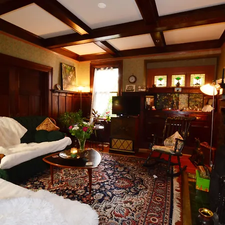 Marketa'S Bed And Breakfast-3