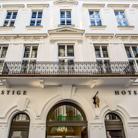 Prestige Hotel Budapest-2