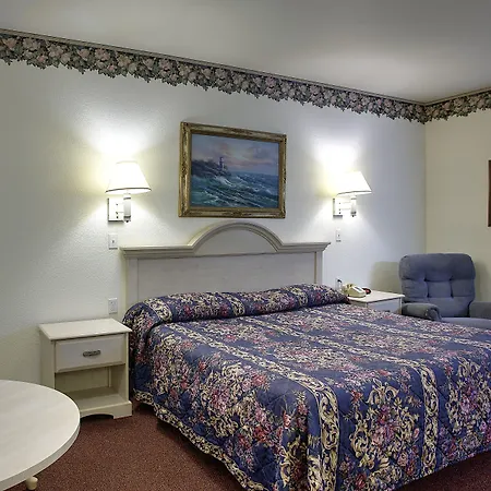 Lighthouse Inn-2
