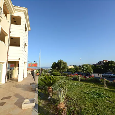 Olbia City Hotel & Spa-3