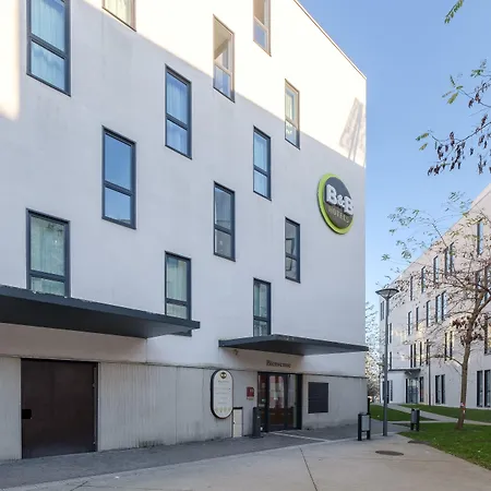 B&B HOTEL Lille Tourcoing Centre-2