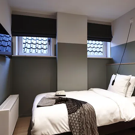 Hotel Monsieur Ernest-3