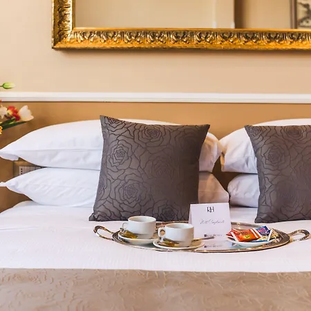 Raeli Hotel Lux-2