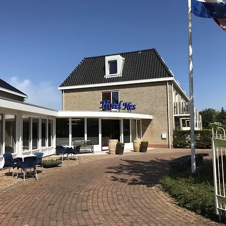 Hotel Nes-3