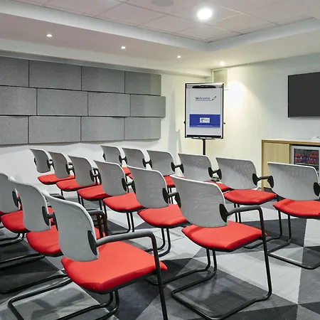 Holiday Inn Express Dublin City Centre By Ihg-2