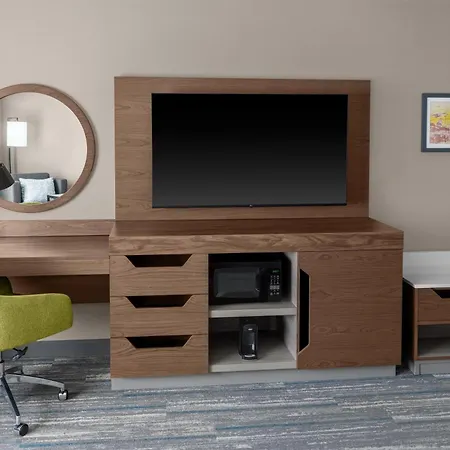 Hampton Inn & Suites Tacoma/Puyallup-2