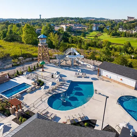 Grand Crowne Resort-2