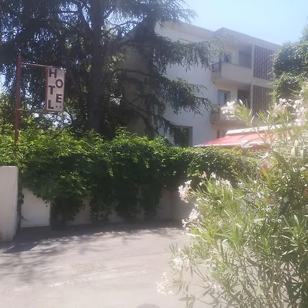 Hotel les Troenes-3