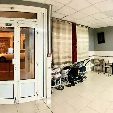 Hôtel des Andelys-3