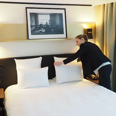 Mercure Paris Saint-Ouen-2