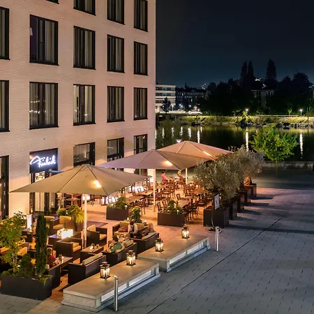 Hotel 47°-3