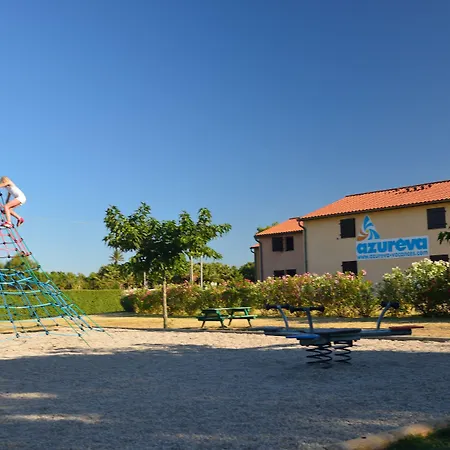 Azureva Saint Cyprien-2