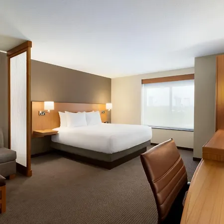 Hyatt Place Niagara Falls-2