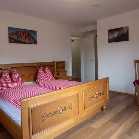 Gästehaus Bergwald-3