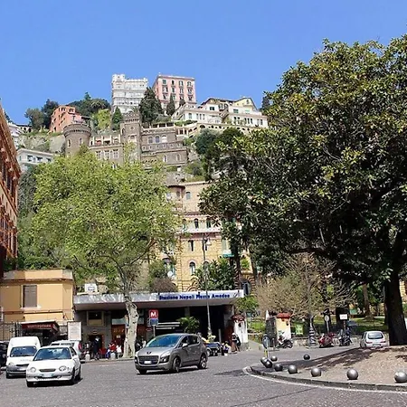 Amedeo Square-2