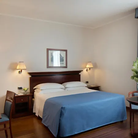 Starhotels Excelsior-2