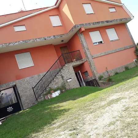 Pensión Nigrán-2