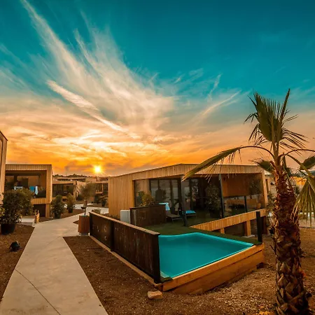 Noa Island Retreat-2