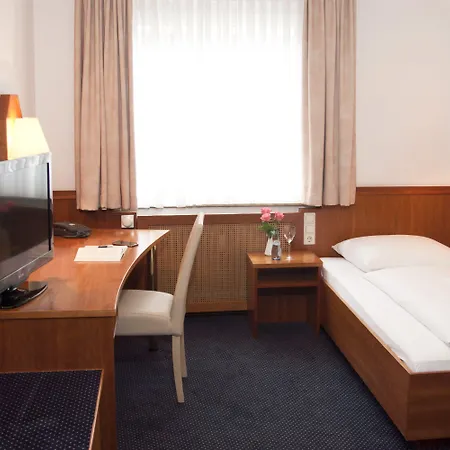 Hotel Germania-3
