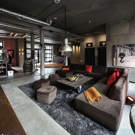 Altes Stahlwerk Business&Lifestyle Hotel-3