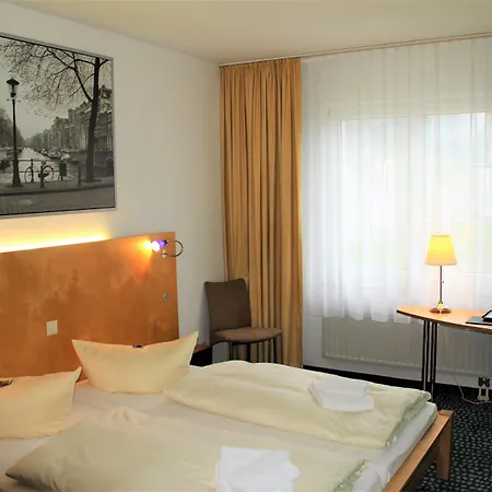 Check Inn Hotel Merseburg-2